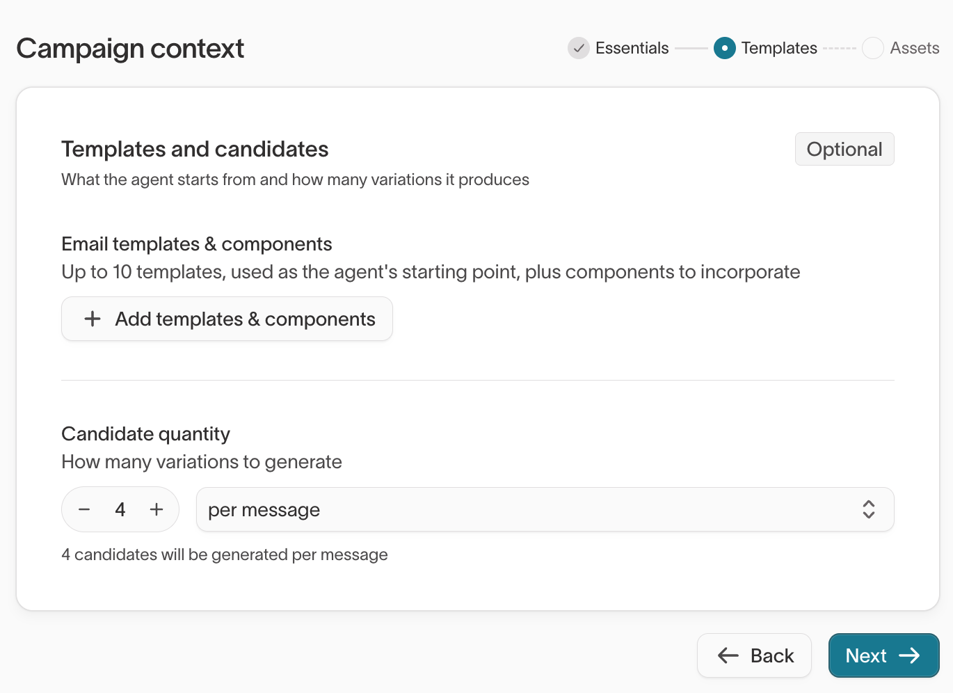 Templates step of the Campaign context form, with template selection and candidate quantity